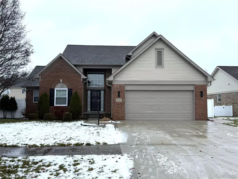 19468 Sexton ST, Brownstown, MI 48173