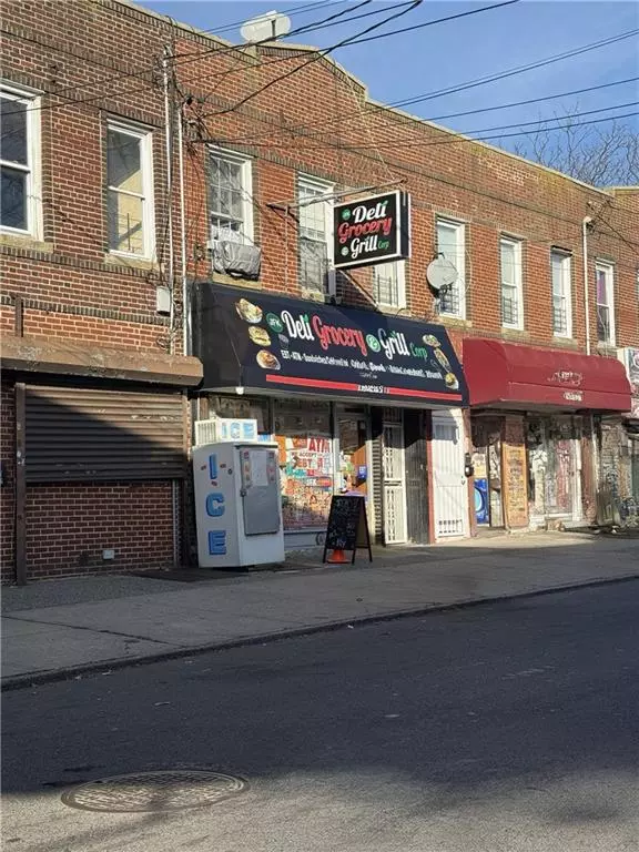 Springfield Gardens, NY 11413,184-13 140th AVE