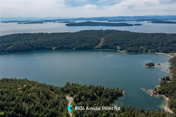 Pender Island, BC V0N 2M3,8804 Ainslie Point Rd