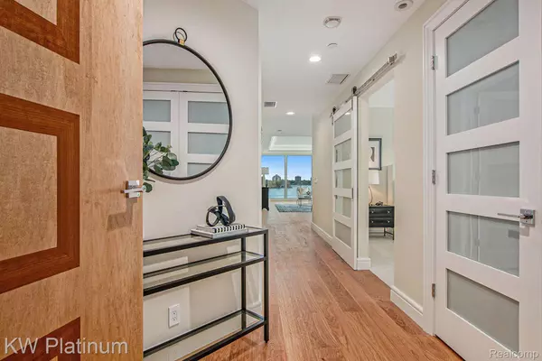 Port Huron, MI 48060,201 Beers ST #53