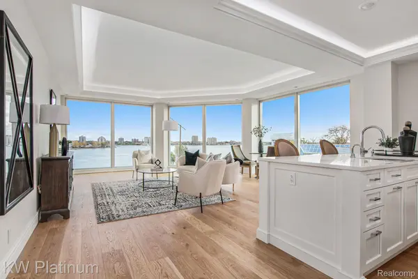 Port Huron, MI 48060,201 Beers ST #53