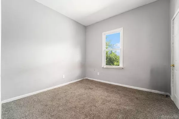 Detroit, MI 48202,291 Englewood ST