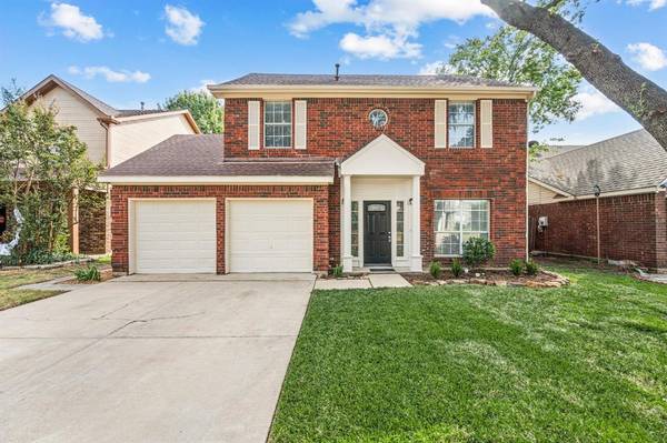 4704 Waterway Drive N,  Fort Worth,  TX 76137