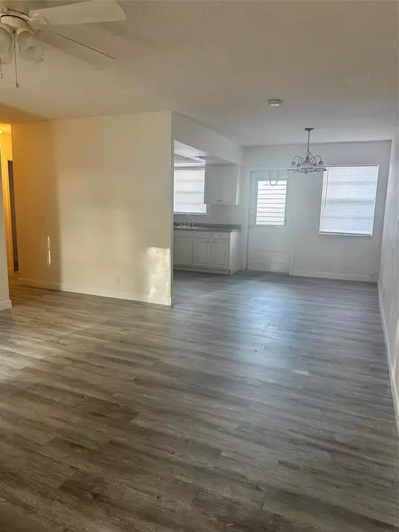 Hollywood, FL 33021,411 S Crescent Dr #104