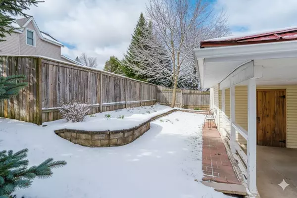 Arran-elderslie, ON N0G 1L0,83 3rd ST #SW