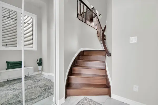 Kanata, ON K2V 0L4,4776 Abbott ST E