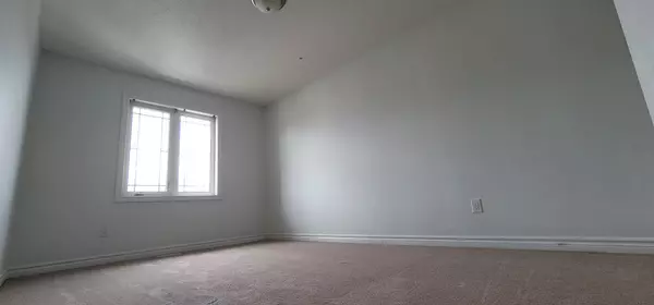 Kanata, ON K2K 0E7,406 Galatina WAY