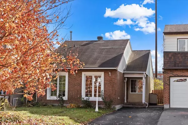 Orleans - Cumberland And Area, ON K1E 1Z1,290 Elderberry TER