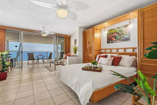 77-6452 KONA MAGIC SANDS #203, Kailua-kona, HI 96740