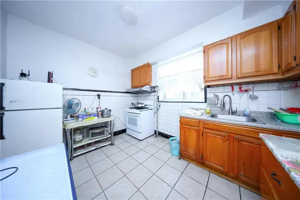 Brooklyn, NY 11223,97 Avenue S