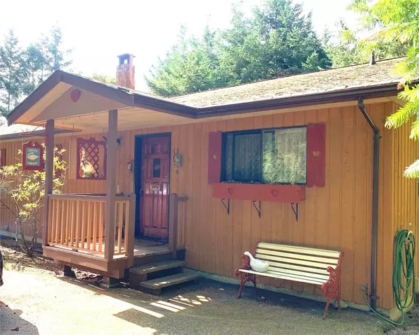 37168 Schooner Way, Pender Island, BC V0N 2M2