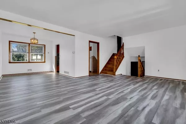 Linden City, NJ 07036,1017 Stuart Pl