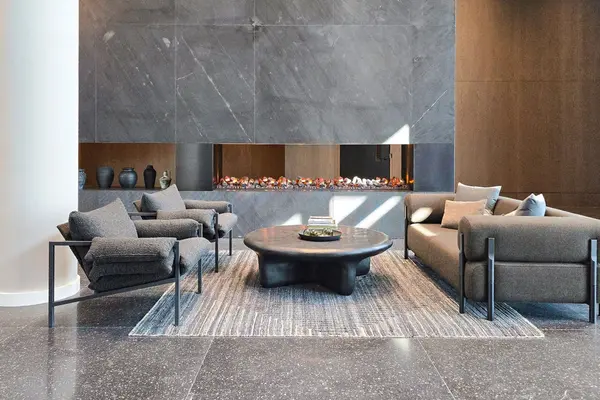 Vaughan, ON L4K 0R2,8 Interchange WAY #3101