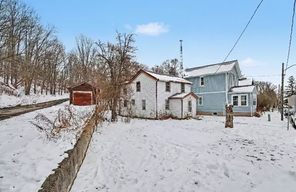 33 Mulholland DR, Brant, ON N3L 2J1