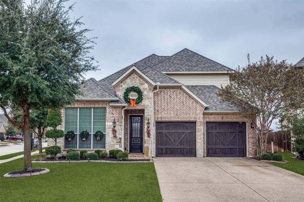 401 Sarah Circle, Roanoke, TX 76262