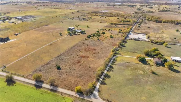 Cleburne, TX 76033,4479 County Road 1217