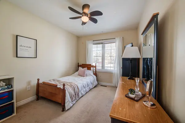 Guelph, ON N1E 0B6,36 Washburn DR