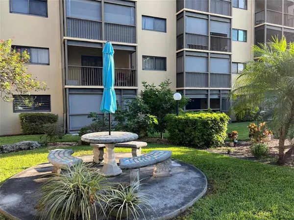 Pompano Beach, FL 33062,2601 NE 14th Street Cswy #127