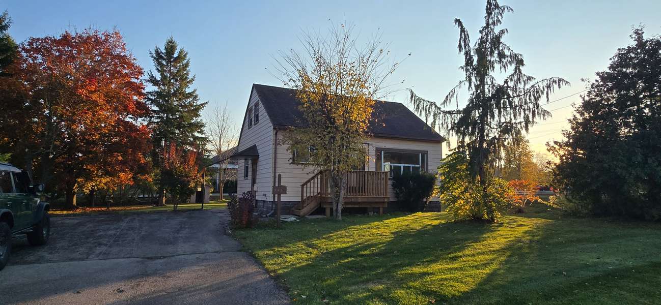 565 Fitch ST, Welland, ON L3C 4X2