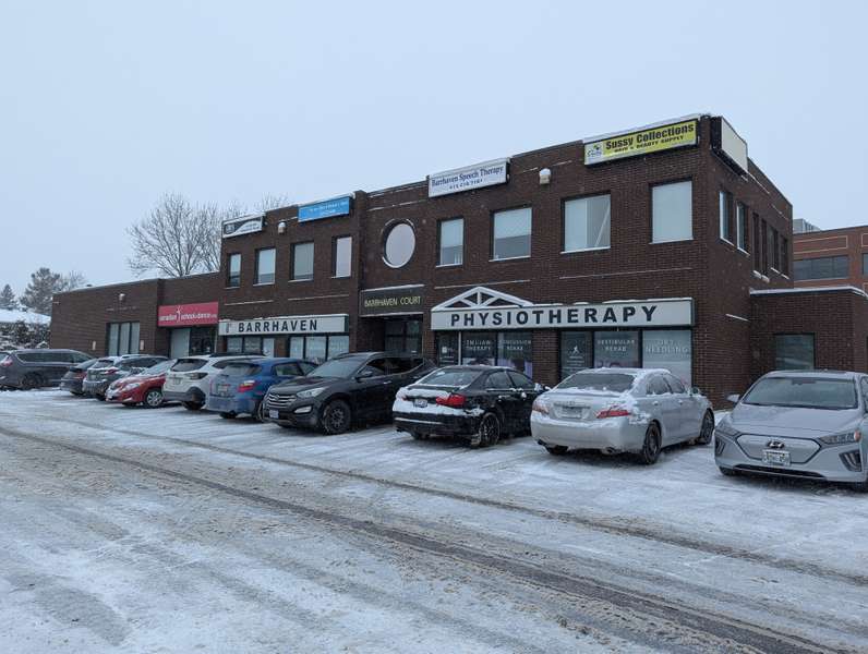 35 Larkin DR #Suite 202, Barrhaven, ON K2J 2T2
