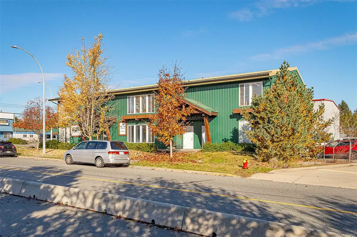 Nanaimo, BC V9S 5W8,1930 Island Diesel Way #103