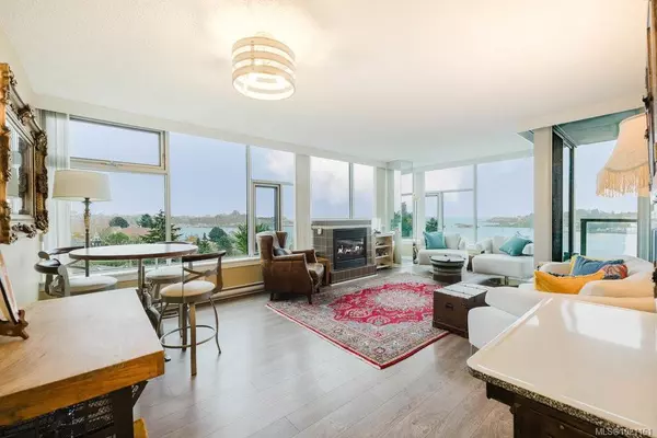 Victoria, BC V9A 7E9,325 Maitland St #702