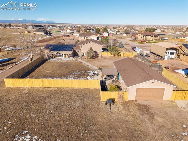 Pueblo, CO 81007,758 E Woodleaf DR