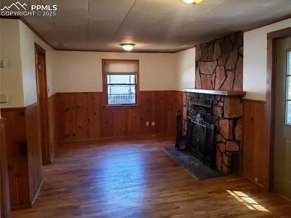 Woodland Park, CO 80863,706 W Bowman AVE