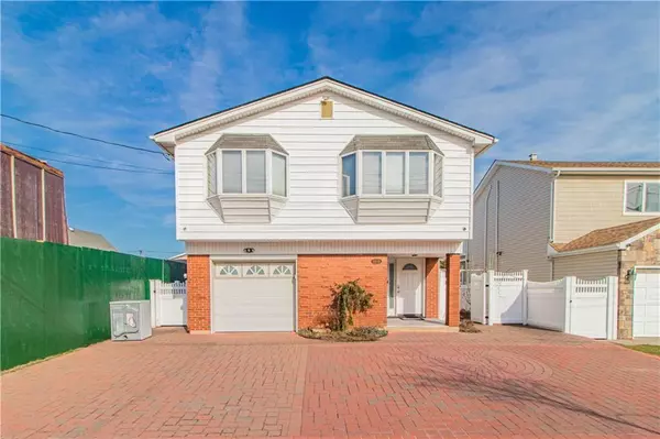 Howard Beach, NY 11414,156-23 89th ST