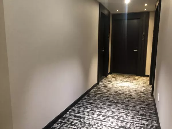 Toronto C08, ON M4Y 1Y4,501 Yonge ST #901