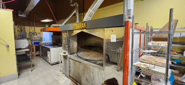 Richmond Hill, ON L4S 0B5,1285 Elgin Mills RD E #4