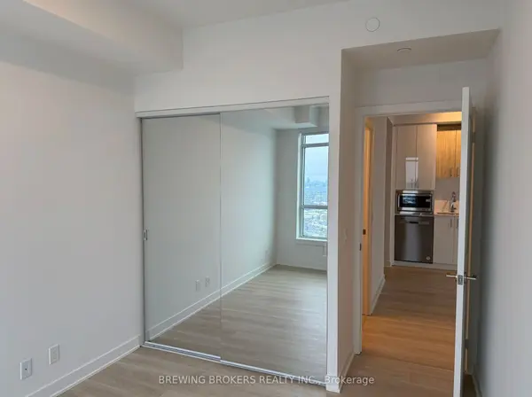 Vaughan, ON L4J 0L7,30 Upper Mall WAY #A3010