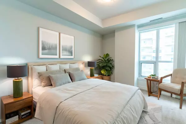 Barrie, ON L4N 9R2,6 Toronto ST #1005