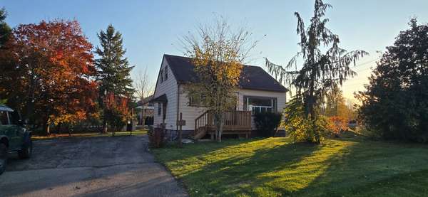 565 Fitch ST, Welland, ON L3C 4X2