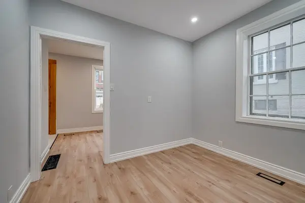 97 Madawaska ST, Arnprior, ON K7S 1S2