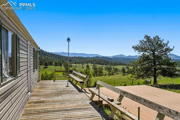 Guffey, CO 80816,332 Valley CIR
