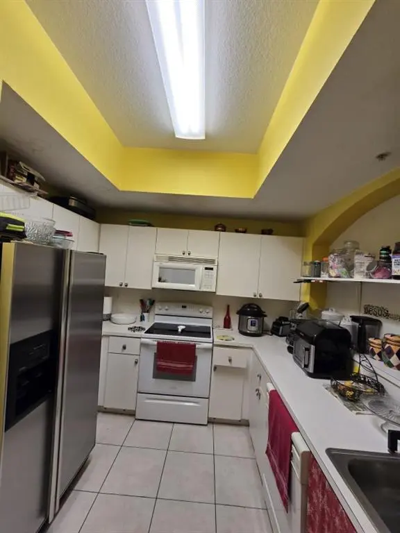 Miami, FL 33174,8930 W FLAGLER ST #221