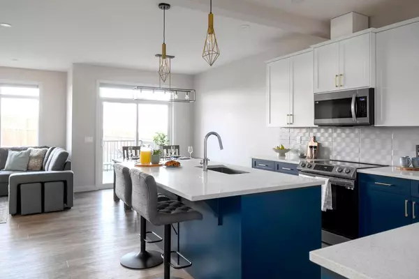 Chestermere, AB T1X 3B7,87 Waterford Mews