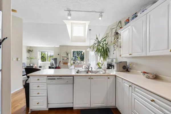 Duncan, BC V9L 5H2,3166 Golab Pl