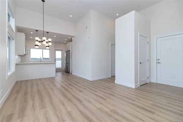 Langford, BC V9B 2N7,918 Jenkins Ave #506