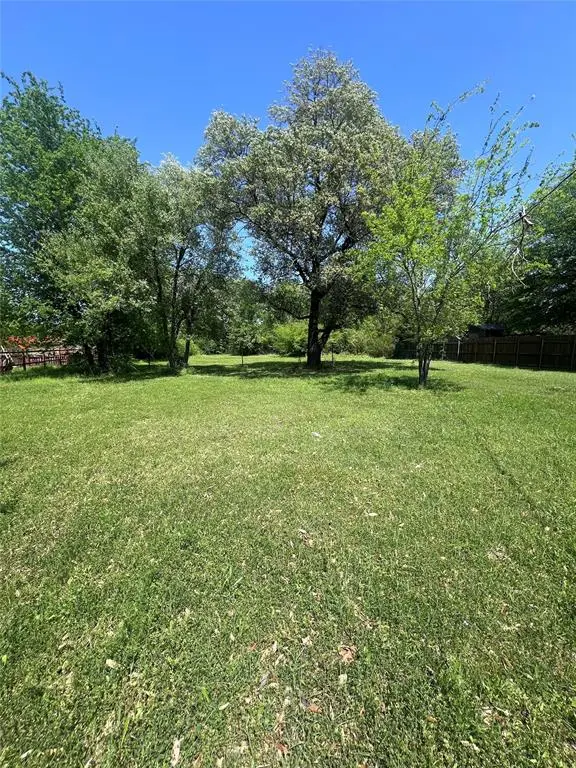 Van, TX 75790,411 Stadium Lane