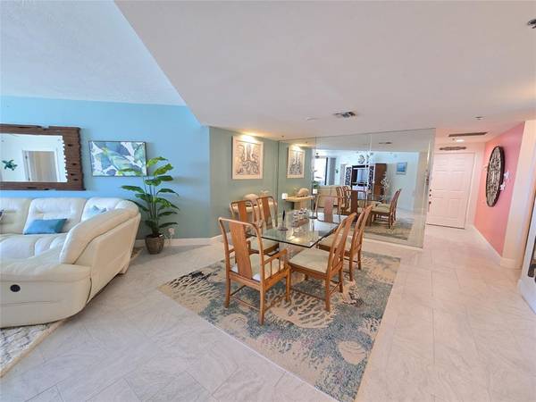 Fort Pierce, FL 34949,3120 N Highway A1a #1302