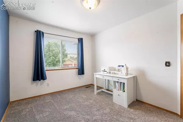 Monument, CO 80132,17 Pistol Creek DR