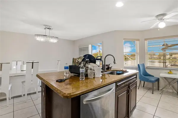 Coconut Creek, FL 33073,7139 Crescent Creek Way