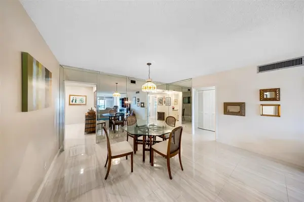 Pompano Beach, FL 33069,800 Cypress Grove Dr #402