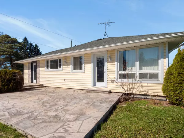 Fort Erie, ON L2A 5M4,2651 Mcaffee ST