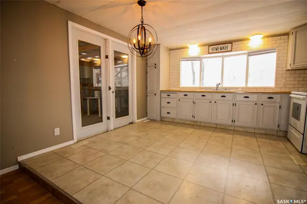 513-515 2nd AVENUE S, Simmie, SK S0N 2N0