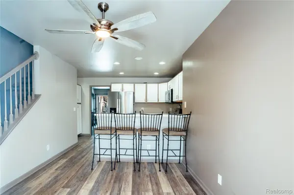 Redford, MI 48240,19953 Wakenden