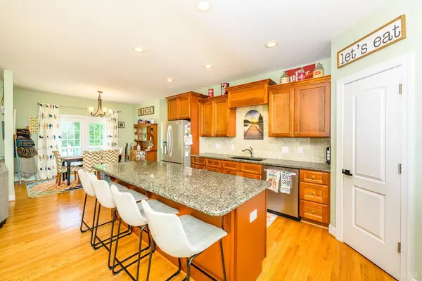 1153 Carlton Pl, Forest, VA 24551