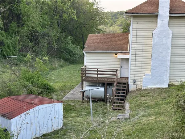 Lynchburg, VA 24501,207 Winston Ridge RD